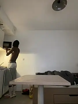 Renoirmonter online show from 01-11-26, 09:05