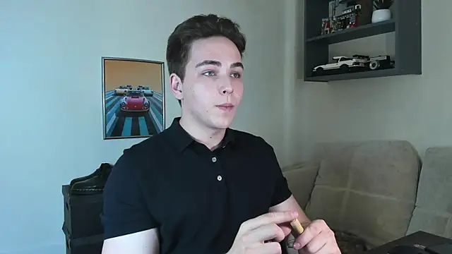 Snapshot of Eric_ether chatting on 10-14-25, 09:15 Eric ether online show from 10-14-25, 09:15