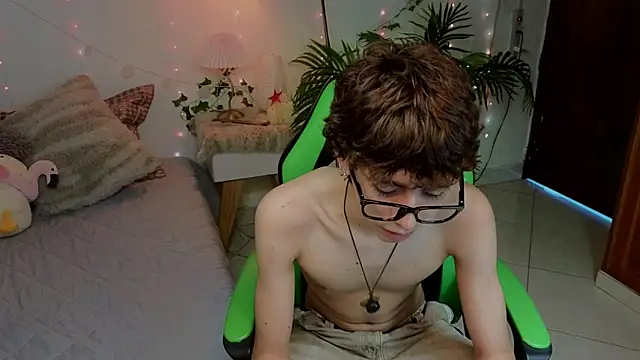 Matty Sparkk online show from 06-12-26, 01:20