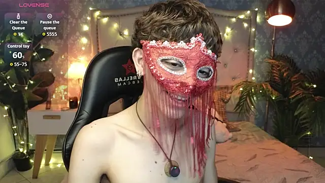 Snapshot of Matty_Sparkk chatting on 03-15-26, 01:07 Matty Sparkk online show from 03-15-26, 01:07