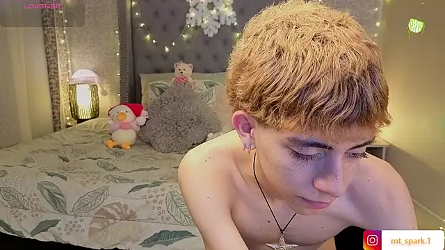 Matty Sparkk online show from 12-15-25, 02:34