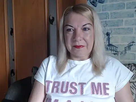 Lillia Ray online show from 06-04-26, 05:56