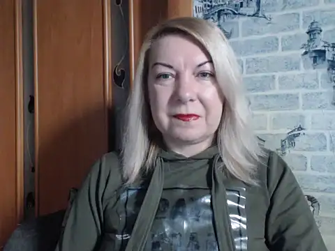 Snapshot of Lillia_Ray chatting on 02-24-26, 10:27 Lillia Ray online show from 02-24-26, 10:27