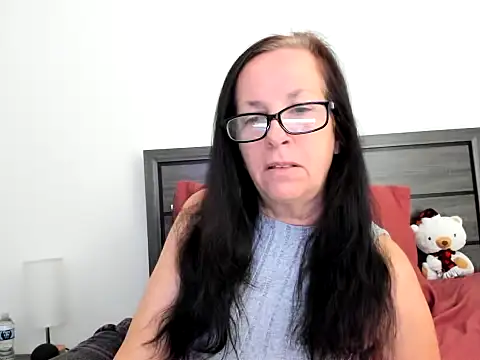 peachgoddess online show from 12-15-25, 01:28