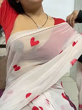 Snapshot of jhanvi_boo chatting on 06-21-26, 10:10 jhanvi boo online show from 06-21-26, 10:10