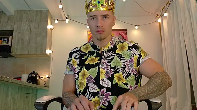 Ryannblue07 online show from 09-25-25, 12:27