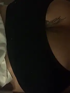 Snapshot of mariabootyyy chatting on 10-07-25, 06:20 mariabootyyy online show from 10-07-25, 06:20