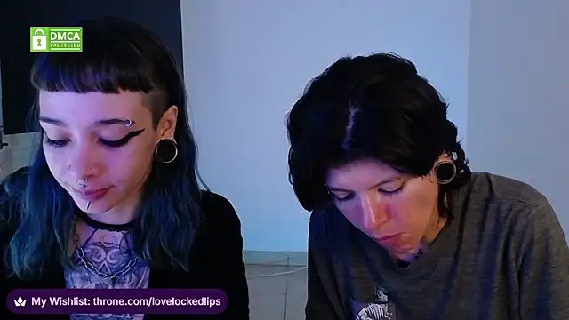 lovelockedlips online show from 03-17-26, 04:15