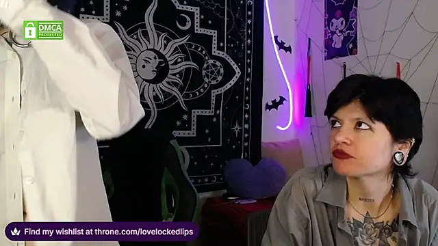 lovelockedlips online show from 11-21-25, 01:15