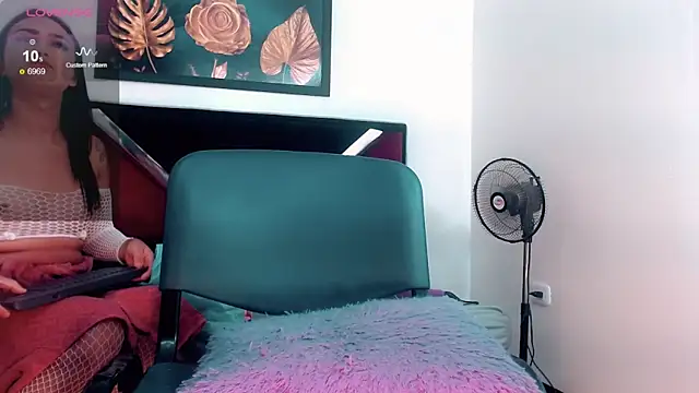 Dayana Dias online show from 03-12-26, 11:14