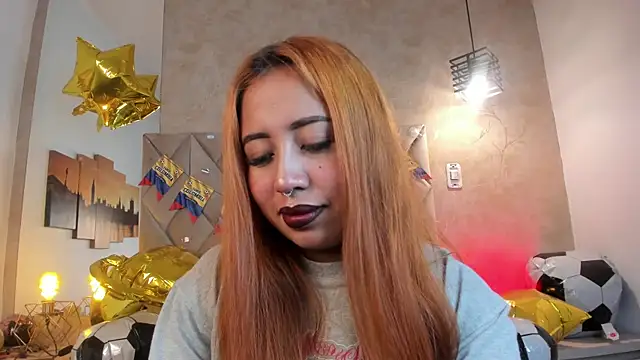 kailinmoonx online show from 06-17-26, 12:59