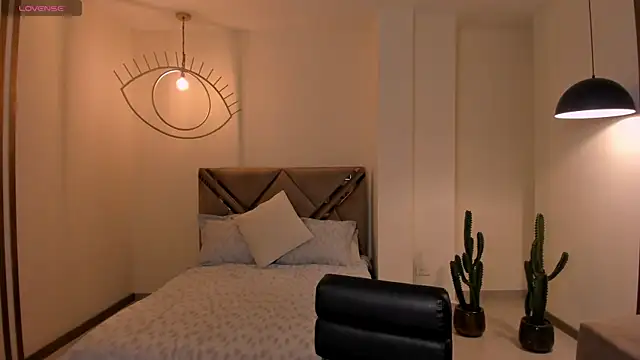 Snapshot of MaiaCollins chatting on 02-27-26, 06:52 MaiaCollins online show from 02-27-26, 06:52