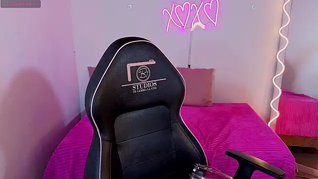 Malory tay1 online show from 11-24-25, 07:14