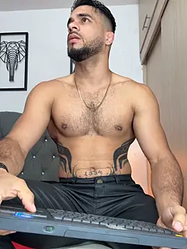 Maximiliano ford online show from 10-10-25, 10:38