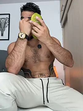 Maximiliano ford online show from 01-06-26, 10:47