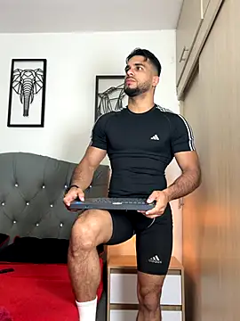 Maximiliano ford online show from 10-16-25, 10:23