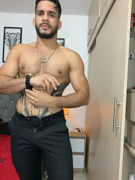 Maximiliano ford online show from 04-29-26, 10:41