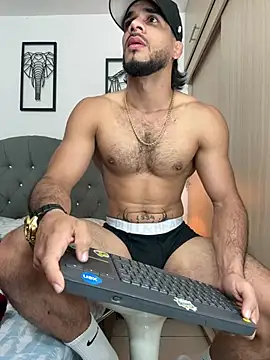 Maximiliano ford online show from 03-22-25, 09:45