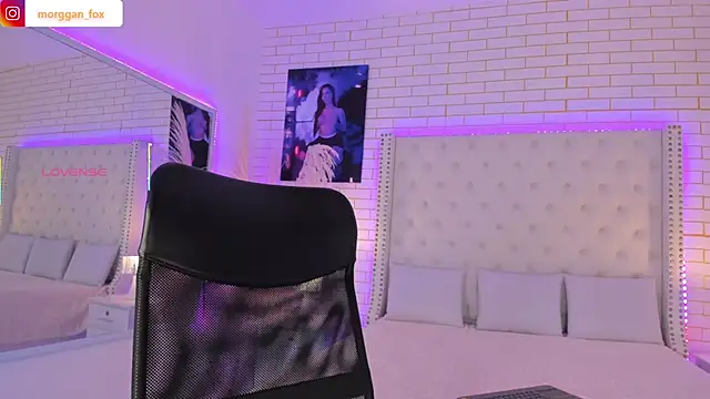 Morggan Fox  online show from 11-14-25, 04:27