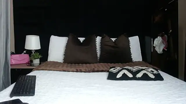 sexdevolxx online show from 04-03-26, 05:14