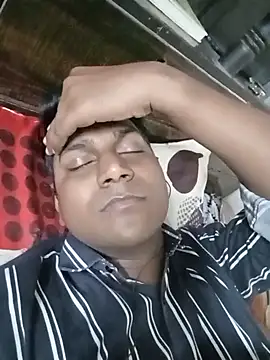 vikesh05 online show from 11-29-25, 08:20