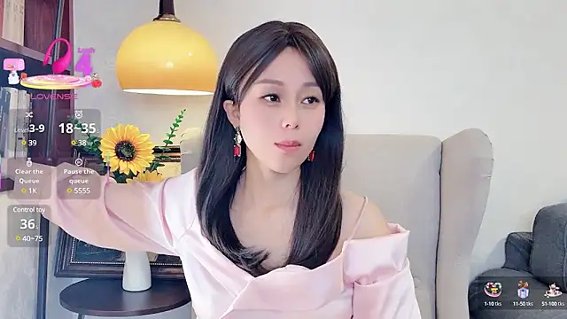 NovaNana online show from 03-21-25, 02:07