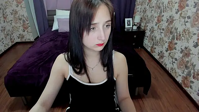 JulietMonli online show from 09-12-25, 05:13