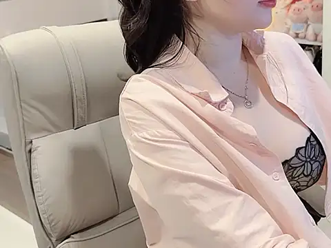 Nabiii6868 online show from 04-04-26, 04:13