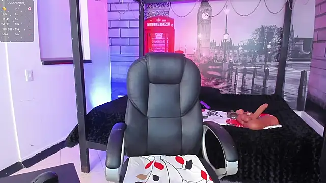 loress ass mature online show from 04-08-26, 06:42