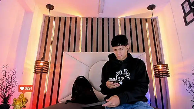 Jhojan twink online show from 11-12-25, 12:20