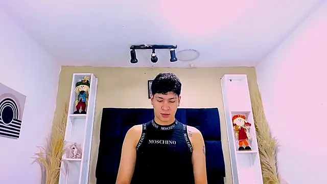 Snapshot of Jhojan_twink chatting on 10-16-25, 01:52 Jhojan twink online show from 10-16-25, 01:52