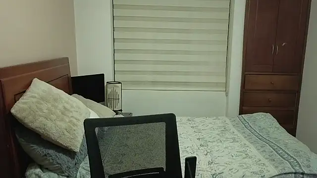 Snapshot of hardaftercum chatting on 06-07-26, 03:34 hardaftercum online show from 06-07-26, 03:34