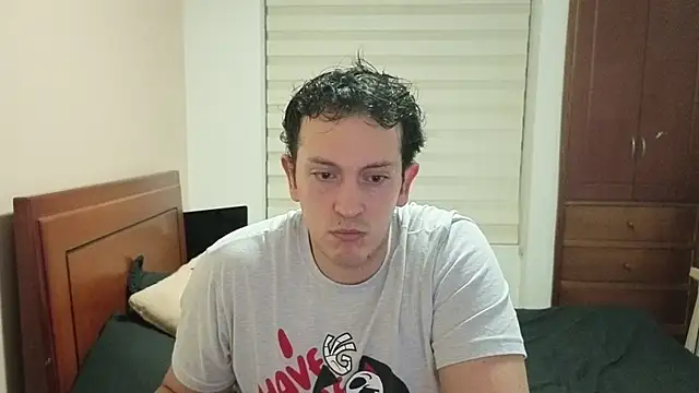 Snapshot of hardaftercum chatting on 05-20-26, 02:52 hardaftercum online show from 05-20-26, 02:52