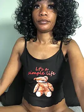 Snapshot of Miss__Mandy chatting on 09-13-25, 07:14 Miss Mandy online show from 09-13-25, 07:14