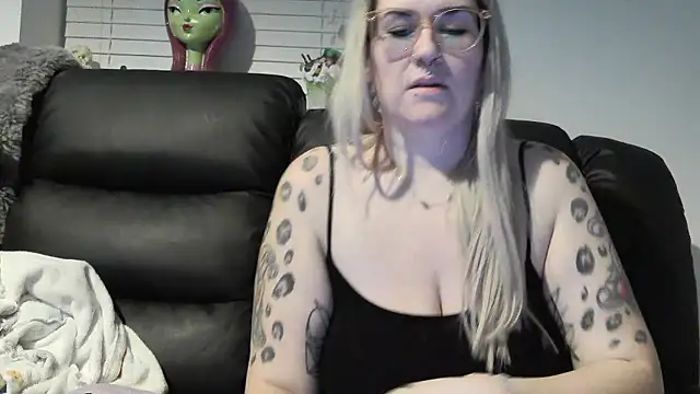 Sizzling Indie36 online show from 01-11-26, 12:17