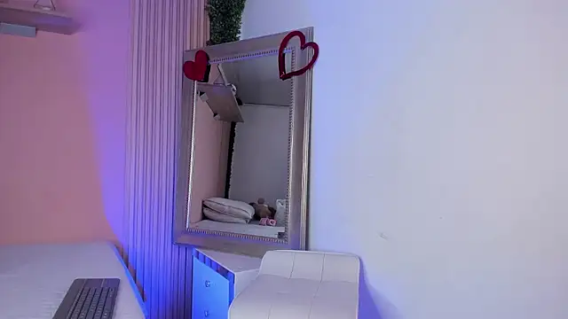 Sophie joyy online show from 03-12-26, 04:07