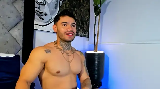 thiagoferrari2 online show from 03-20-25, 11:34