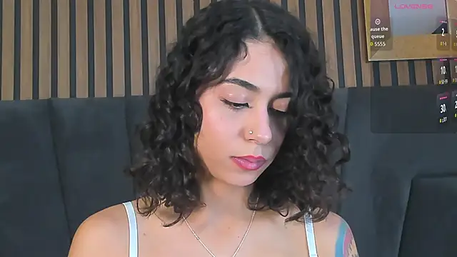 AliceStevens  online show from 10-24-25, 01:32