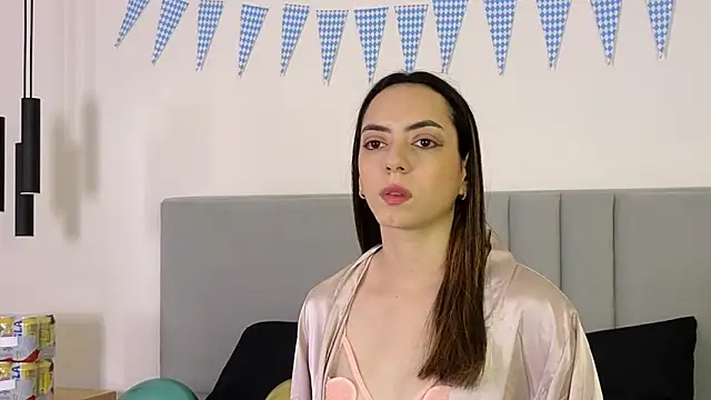 RoseWillsson online show from 09-24-25, 12:33