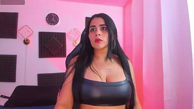 hannarusso online show from 11-21-25, 09:03