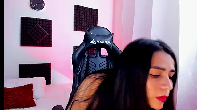 hannarusso online show from 10-04-25, 07:37