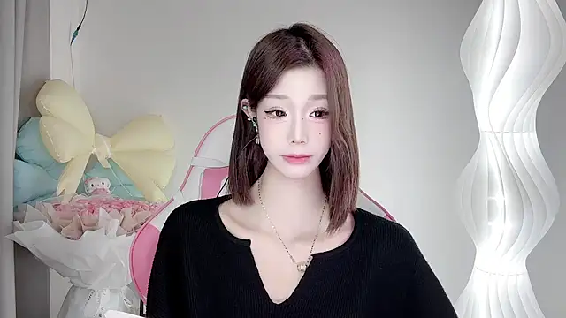 Snapshot of Gogo-888 chatting on 11-24-25, 11:21 Gogo-888 online show from 11-24-25, 11:21