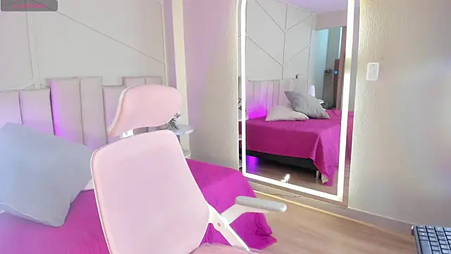 Eimmy bm online show from 10-27-25, 07:26