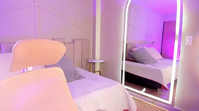 Eimmy bm online show from 09-29-25, 04:34