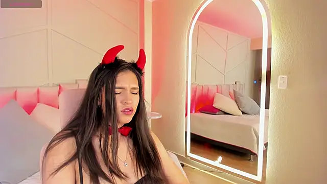 Eimmy bm online show from 09-17-25, 05:04