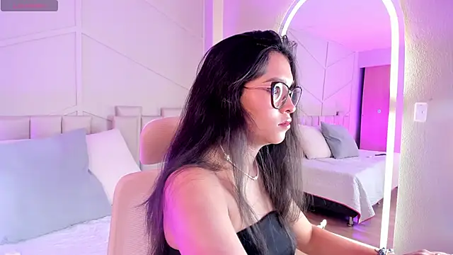 Eimmy bm online show from 10-02-25, 04:43