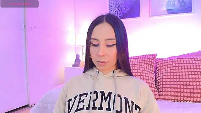 Valen ross  online show from 03-25-26, 09:57