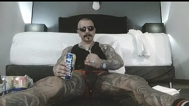 danilog515 online show from 09-24-25, 03:35