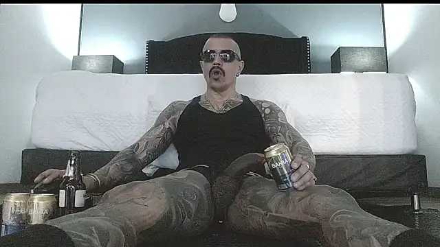 danilog515 online show from 03-19-25, 04:25