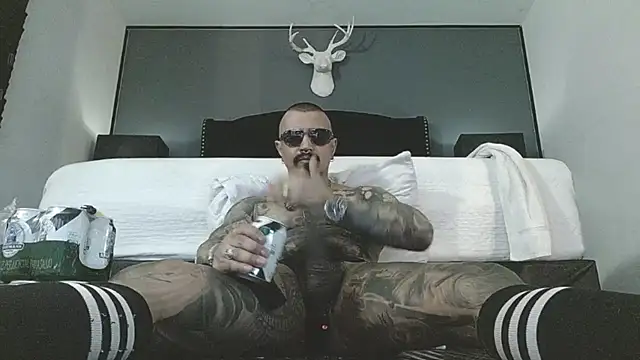 danilog515 online show from 04-15-26, 01:22